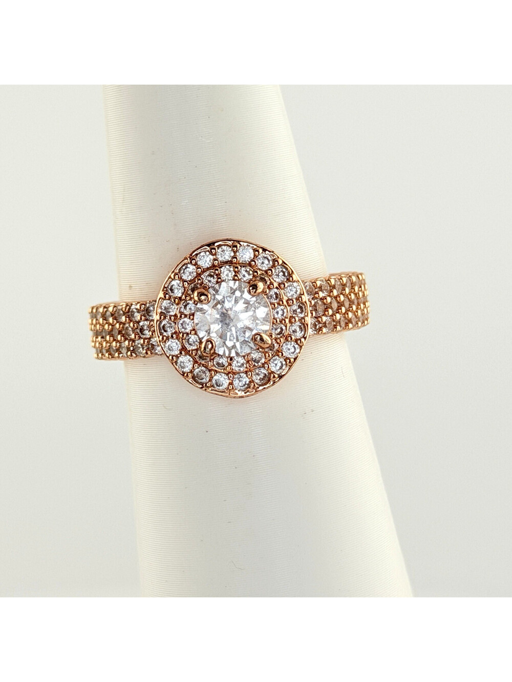 Bomb Party Sz 9 RBP6849 βCanβt Believe Sheβs Mineβ Clear CZ on Rose Gold